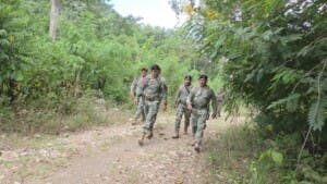 Mayor General Jorge Iván Camino supervisa puestos militares en la frontera de República Dominicana