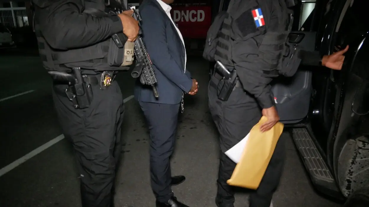Extraditan a dominicano buscado por cuádruple homicidio en Nueva York