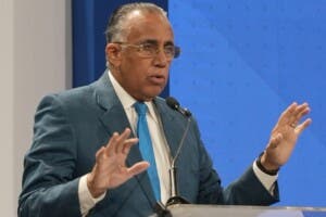 Luisín Mejía destaca ritmo llevan obras juegos