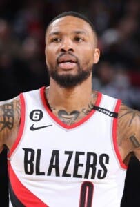 Lillard agradece estar ‘de vuelta en casa’