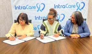 IntraCare Center fortalece su compromiso social