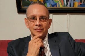 Editorial en NY publica Antología Poética Personal de escritor dominicano