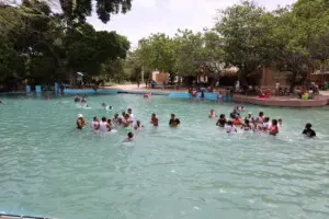 De abandono a atractivo ecoturístico: así resurgió el balneario Boca de Cachón en Jimaní