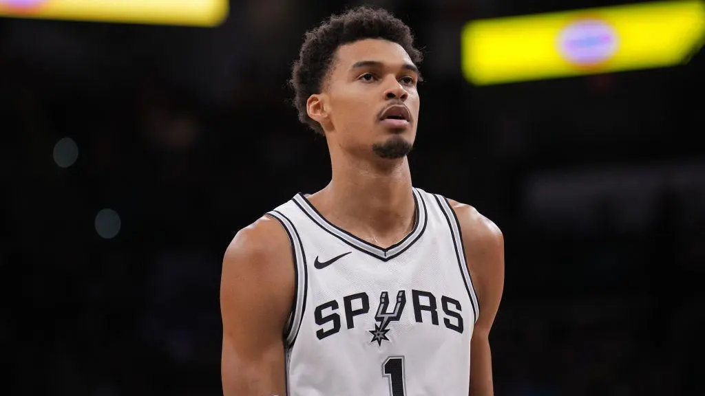 Víctor Wembanyama quiere que la NBA se aleje de Karl Malone