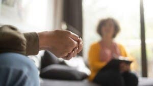Estudio revela que las chicas son el 74,3% de ingresos por depresión en España