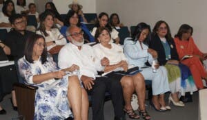 Mujeres enfrentan retos en periodismo