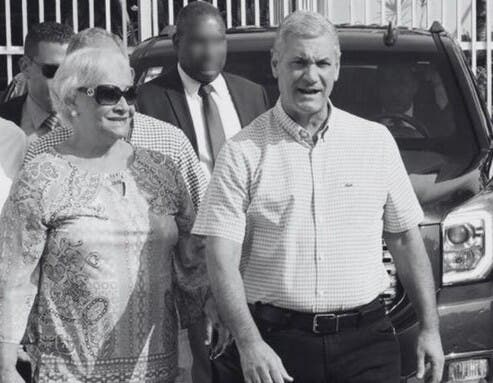 Sepultan a Miriam Terrero, madre de Gonzalo Castillo: líderes políticos expresan su dolor