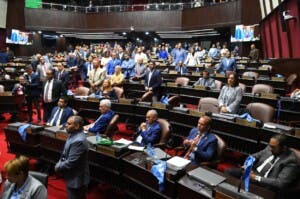 Diputados concluyen lectura del nuevo Código Penal con participación récord de legisladores