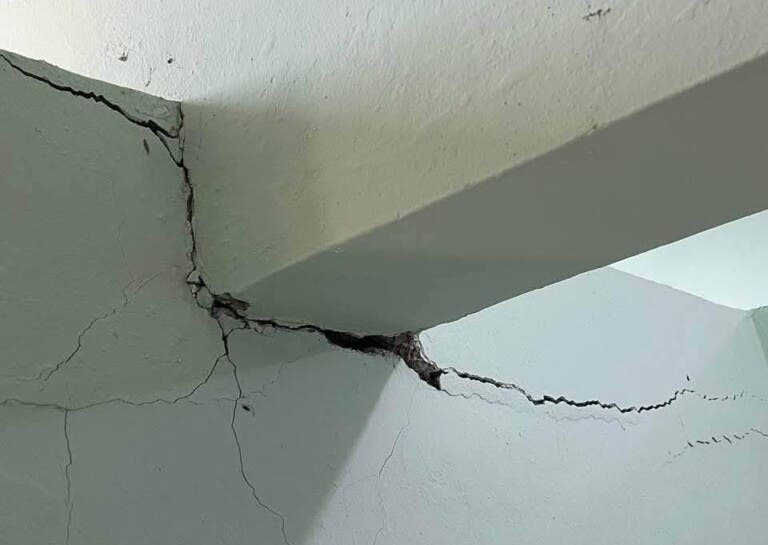La ADP dijo que escuelas como Villa Amaro y Las Cuevas enfrentan serios problemas estructurales