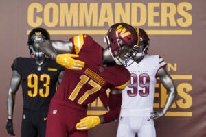 Trump pide revivir el nombre Redskins: ¿Ruido de fondo o realidad?