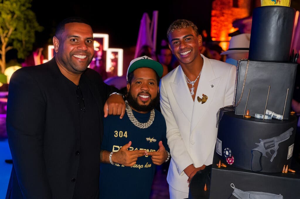 Denuncian a Lamine Yamal por fiesta con personas con enanismo; Chimbala fue el cantante