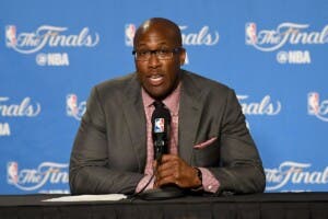 Knicks apuestan por Mike Brown con mira al campeonato