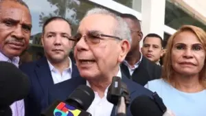 Danilo Medina niega que Magín Díaz sea peledeísta y destaca su trayectoria