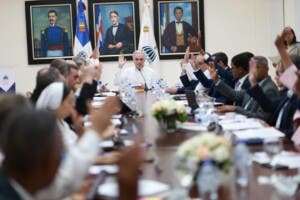 Aprueban incorporación de Educación Moral, Cívica y Ética en las escuelas desde agosto