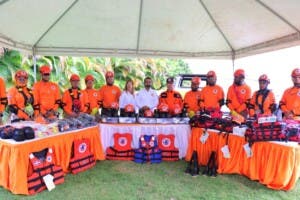 Defensa Civil refuerza 12 provincias con equipos de rescate