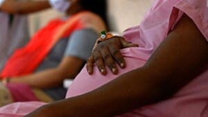 Mejores resultados de salud en el país: caen mortalidad materna y neonatal