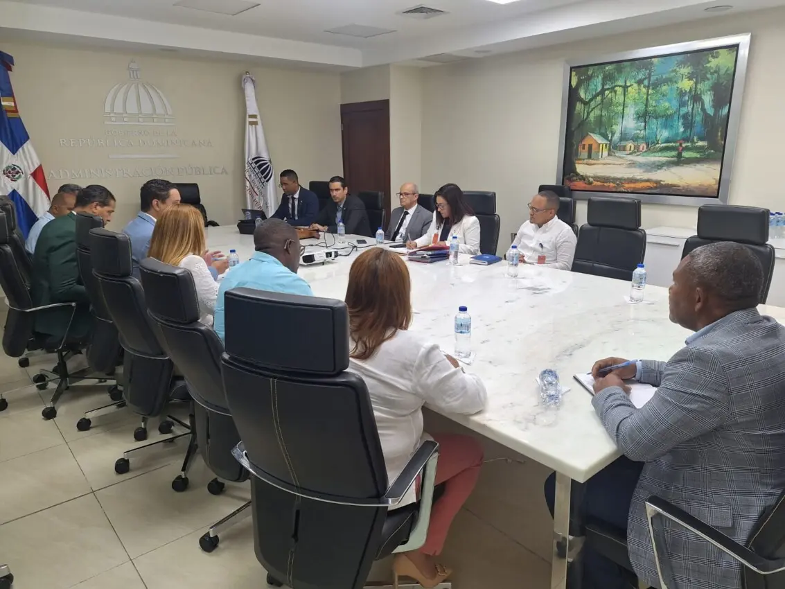Exdirectores del Minerd denuncian injusticia institucional