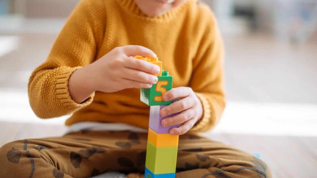 Ley de autismo abre el debate por inclusión, discapacidad y segmentación