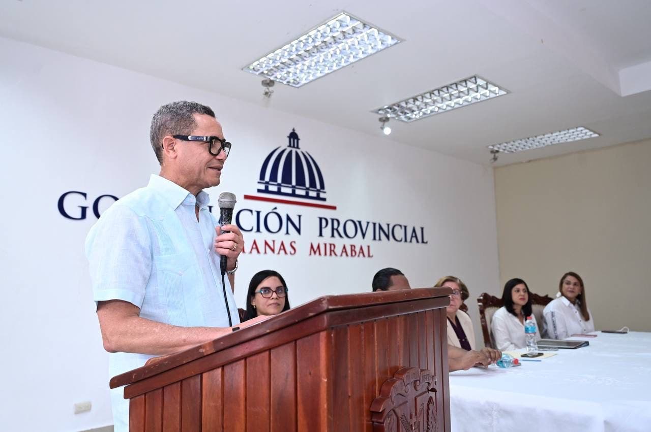 Gobierno en las Provincias: Eddy Olivares impulsa desarrollo y empleo en Salcedo