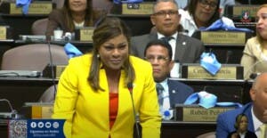 Diputada causa polémica al criticar abuso sexual en el matrimonio