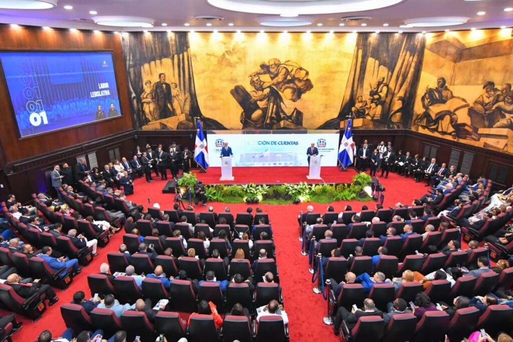 Reformas, ahorro y leyes: así rinde cuentas el Congreso