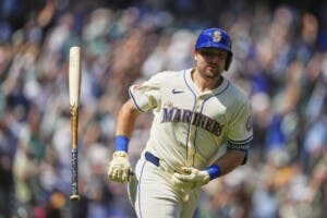 Cal Raleigh tiene como única meta impulsar a Seattle