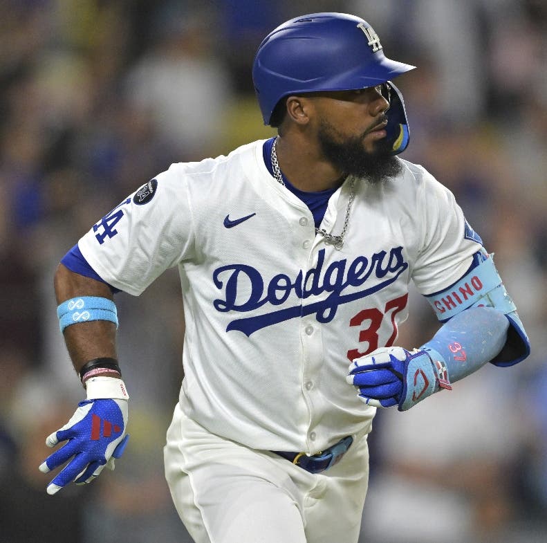 Teóscar Hernández brilla en la victoria de Dodgers con dos jonrones