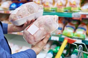 El reto sigue en pie: Pro Consumidor invita por segunda vez a Leonel a recorrer supermercados