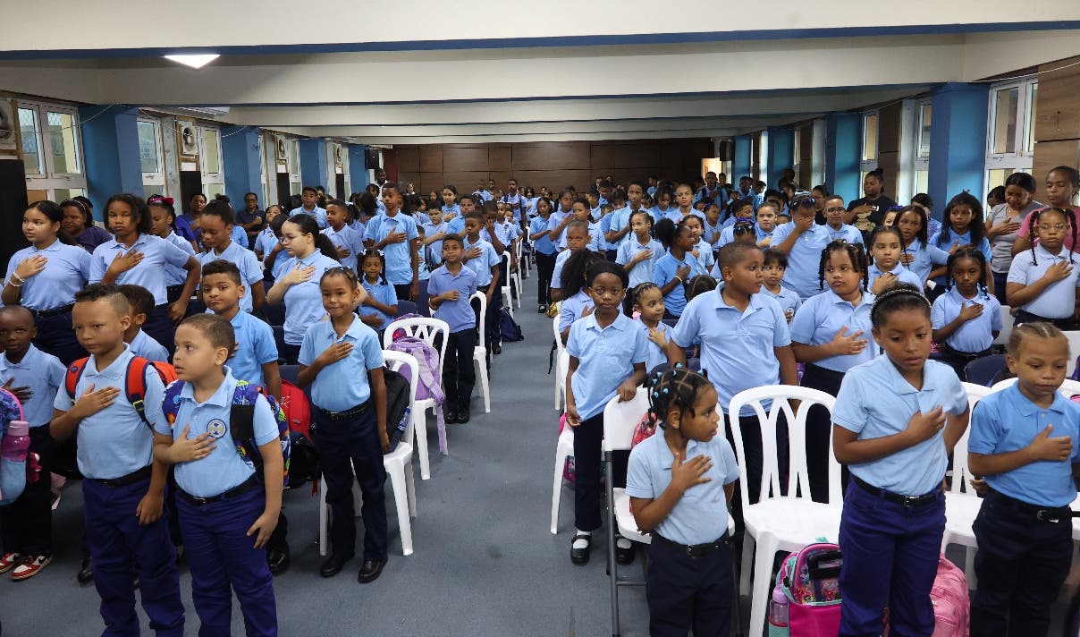 Dicen 7.7% escuelas no inició la docencia