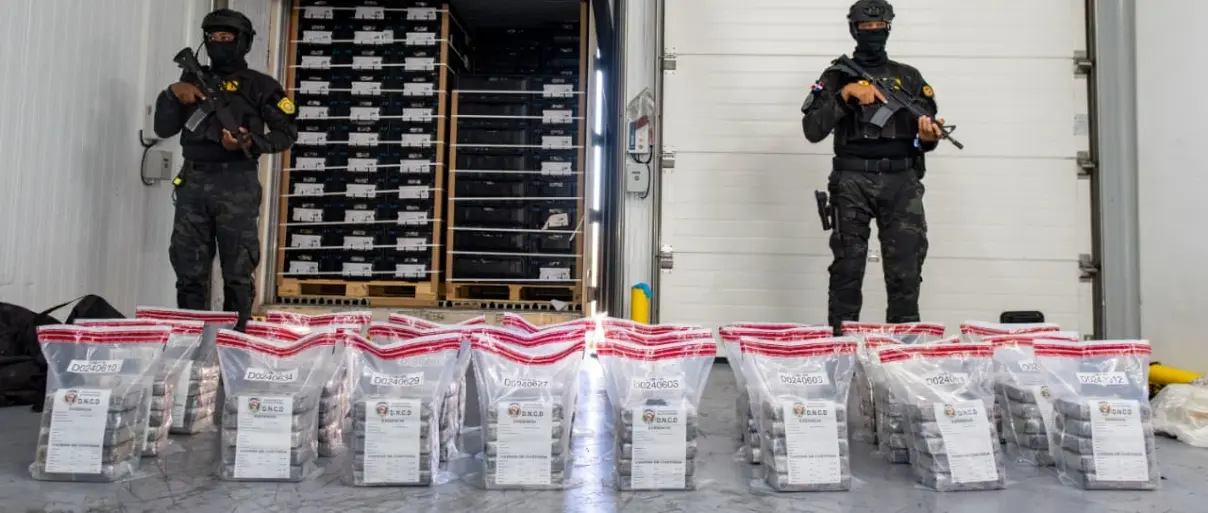 Decomisan 120 paquetes de cocaína en el Puerto Caucedo