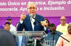 Danilo Medina: “El país vive pobreza, pérdida de esperanza y falta de rumbo”