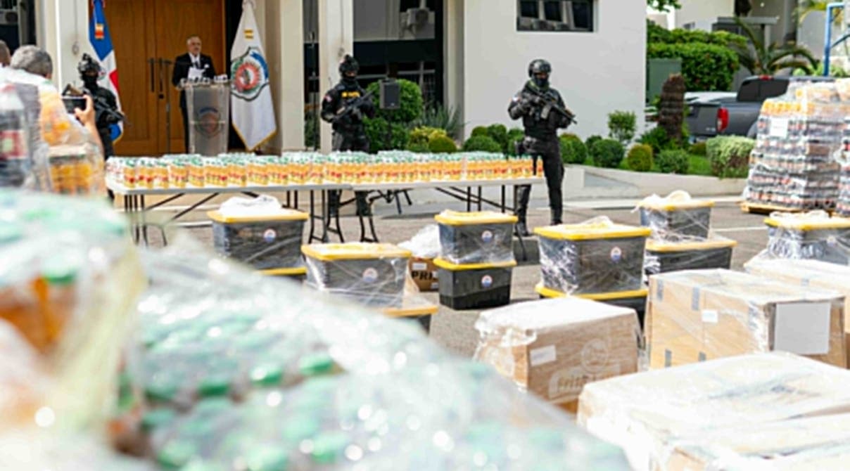 Autoridades investigan empresa exportadora por alijo de cocaína líquida