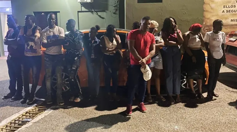 Ejército captura 74 haitianos indocumentados en la Línea Noroeste