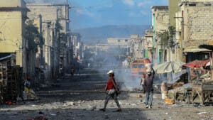Secuestro en Haití: Misionera y niño entre las víctimas en orfanato