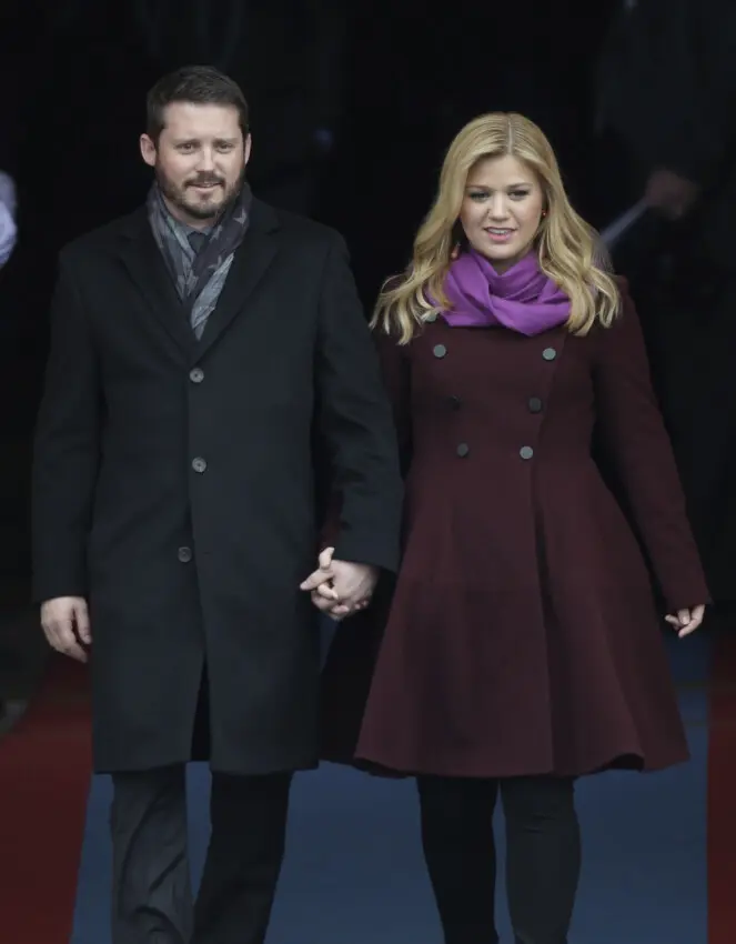 Muere Brandon Blackstock, exesposo de Kelly Clarkson, tras batalla contra el cáncer