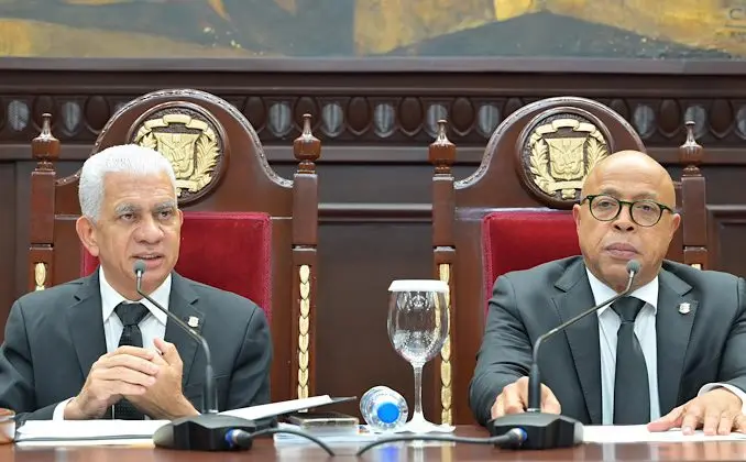 De los Santos y Pacheco en buena sintonía