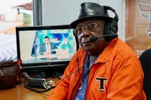 Muere Juan Báez, veterano narrador deportivo