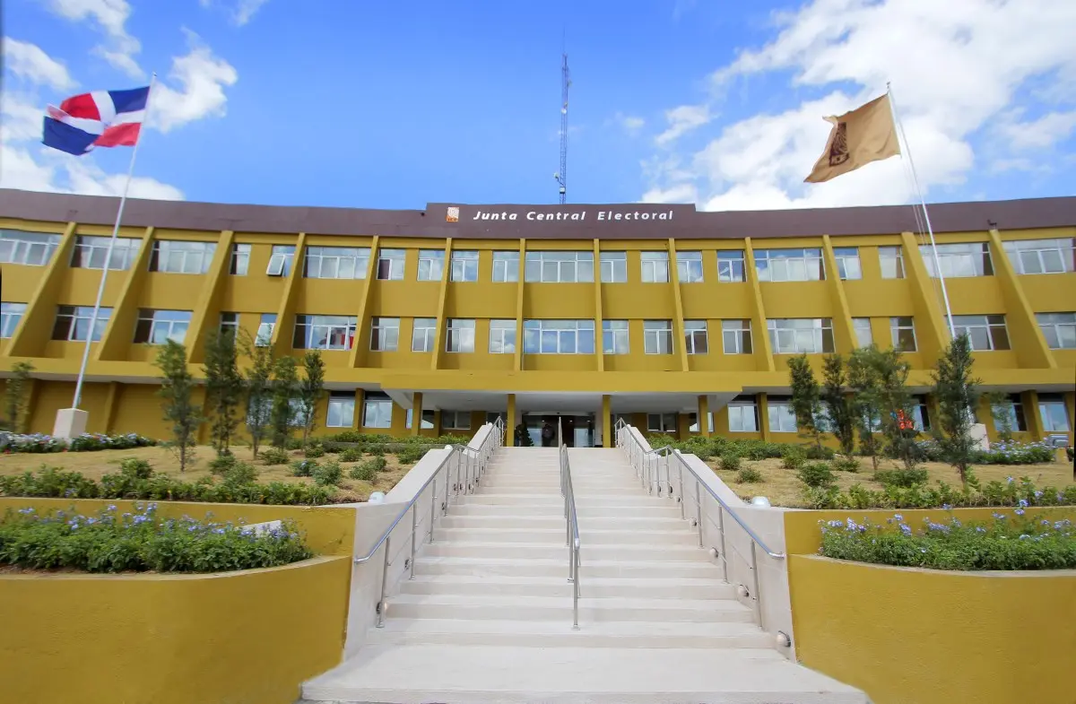 Más equipos, menos resultados: Otro caso de malgasto estatal