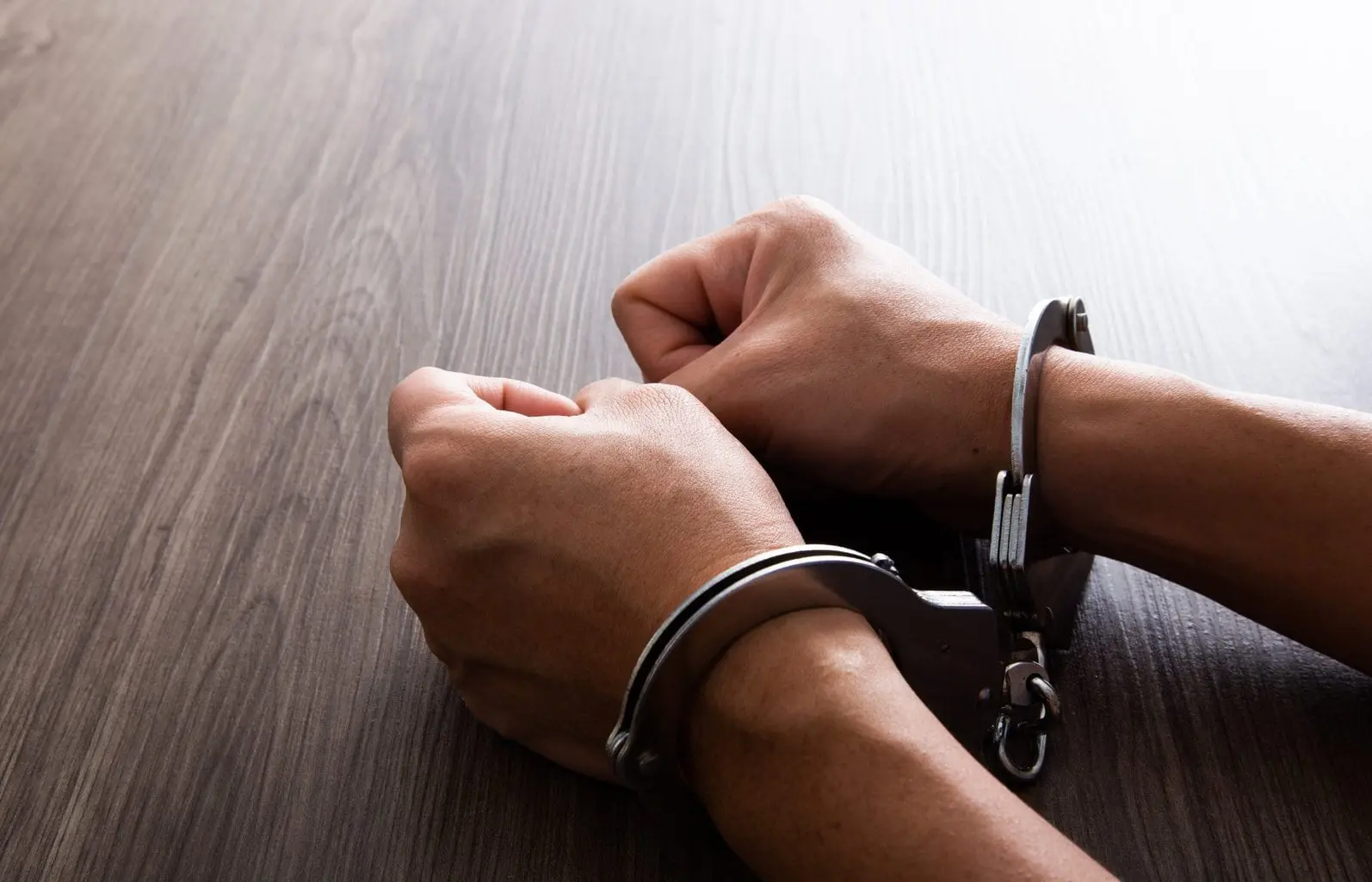 Policía sorprendido en robo fue condenado a 7 años de prisión