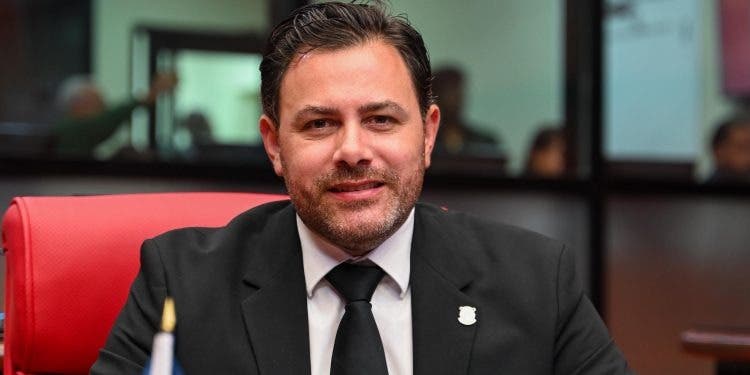 Senador Aneudy Ortiz Sajiun destaca avances en obras viales y acueducto para San José de Ocoa