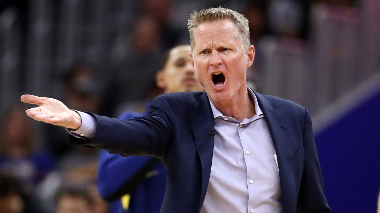Steve Kerr denuncia cáncer en actual NBA