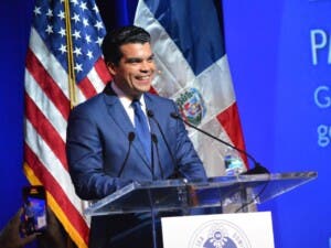 Wellington Arnaud expondrá su experiencia en saneamiento ante el BID