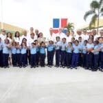 Abinader entrega títulos de propiedad y abre nuevas escuelas en República Dominicana