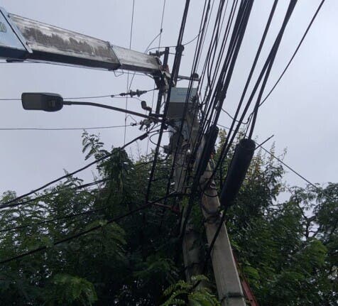 Edesur instala transformador en El Millón tras denuncia