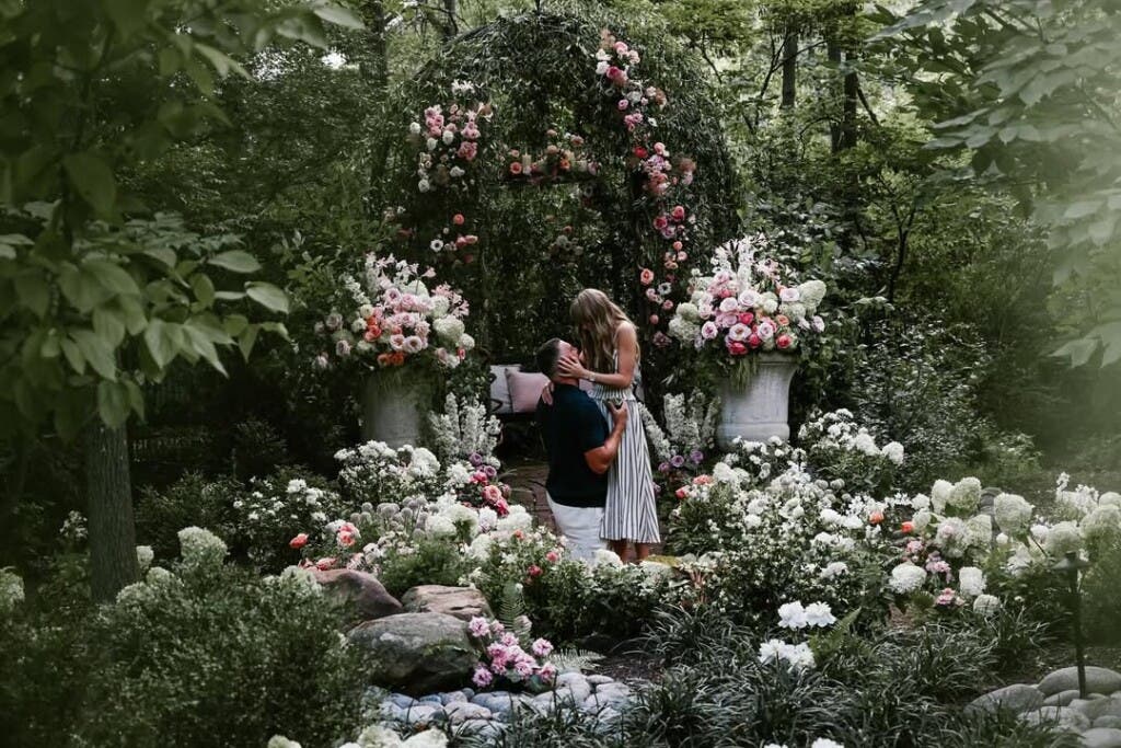 Taylor Swift anuncia su compromiso con Travis Kelce