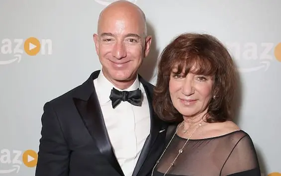 Fallece Jackie Bezos, madre de Jeff Bezos y pionera inversora en Amazon