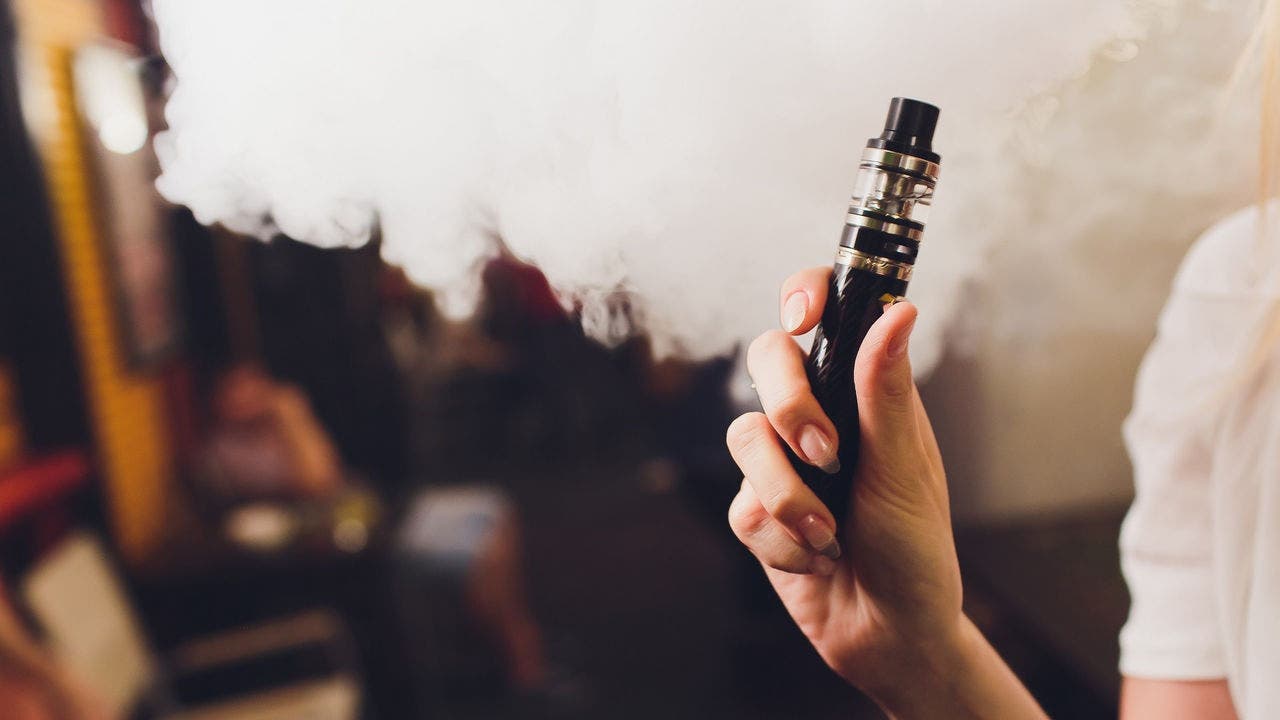 Estudio revela la normalización del vapeo entre adolescentes: ¿Por qué?