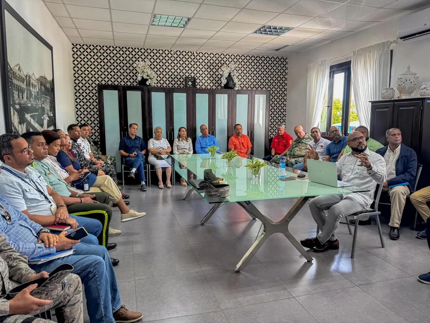 Comité de prevención en Puerto Plata activa medidas por huracán Erín