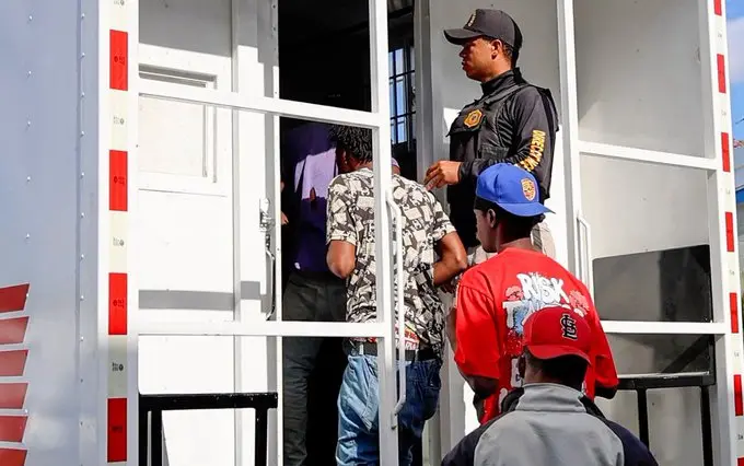 ¿Derechos humanos o copia y pega?