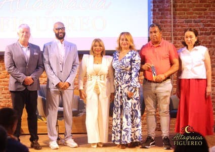 Figuereo Zabala presenta libro “Del dolor a la resiliencia”